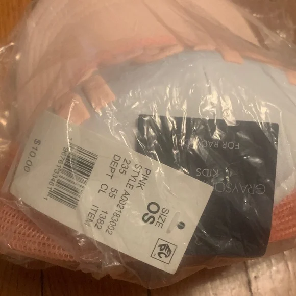 New Lip glaze & hat & eye mask bundle (3 pieces) - Picture 6 of 7